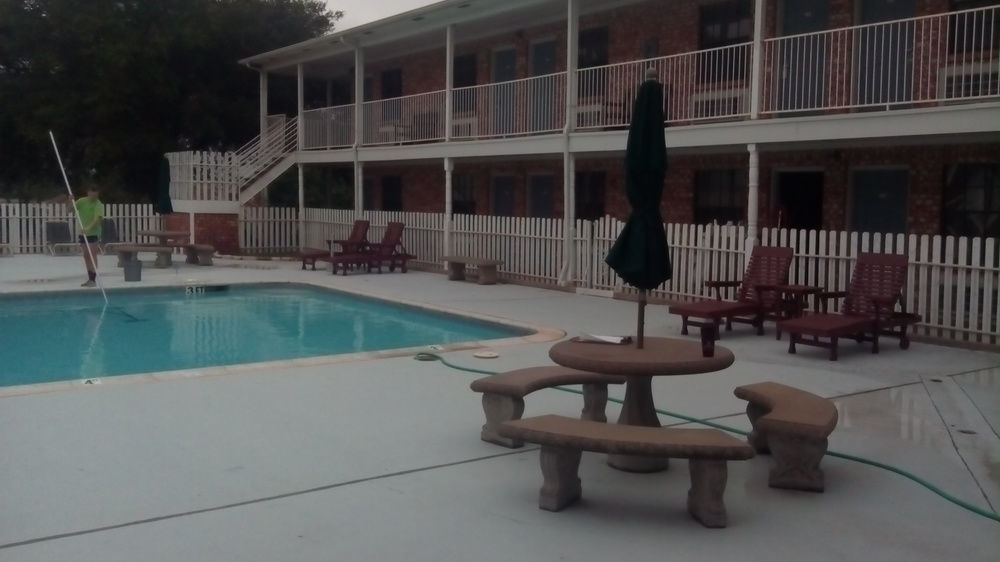 Lake View Inn غرانبوري المظهر الخارجي الصورة